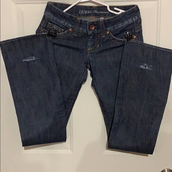 Guess Jean - Picture 1 of 3